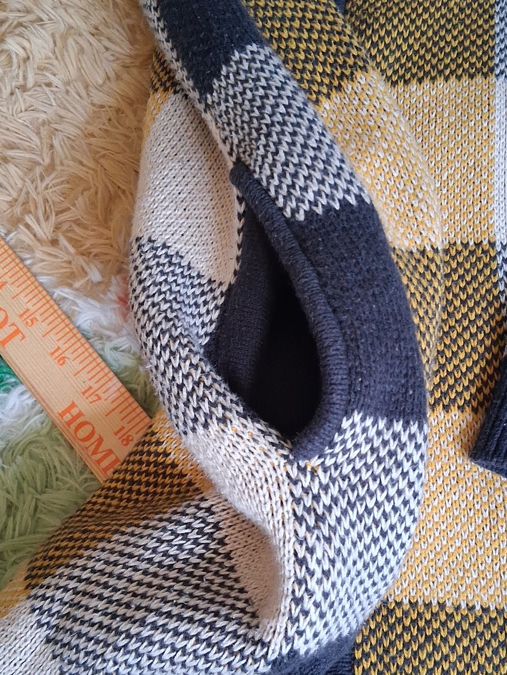 Cabi Hooded Long Plaid Sweater Cardigan - Picture 7 of 11